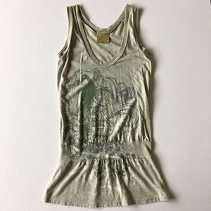 boutique • peacock motif tunic tank top